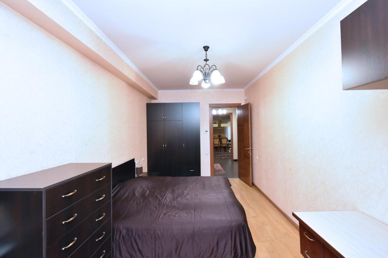 Dos Guest House Erywań Zewnętrze zdjęcie